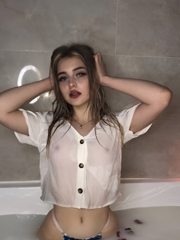 Илона привлекательная девушка из Белорецк цена от 10000 руб