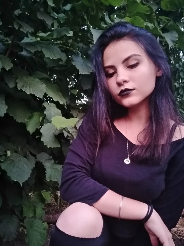 Эльвира привлекательная девушка из Белорецк цена от 3000 руб